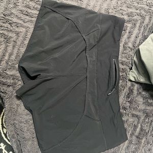 Lululemon shorts 12